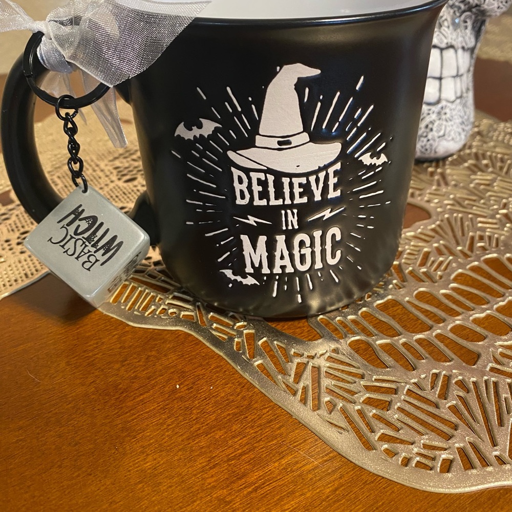 NWOT Believe in Magic Coffee Mug - Picture 10 of 10